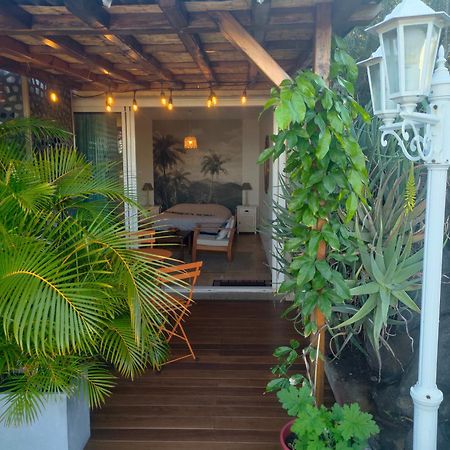 Apartamento Au Claire De L'Eau Saint-Leu Exterior foto