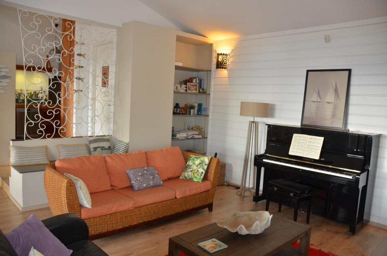 Apartamento Au Claire De L'Eau Saint-Leu Exterior foto