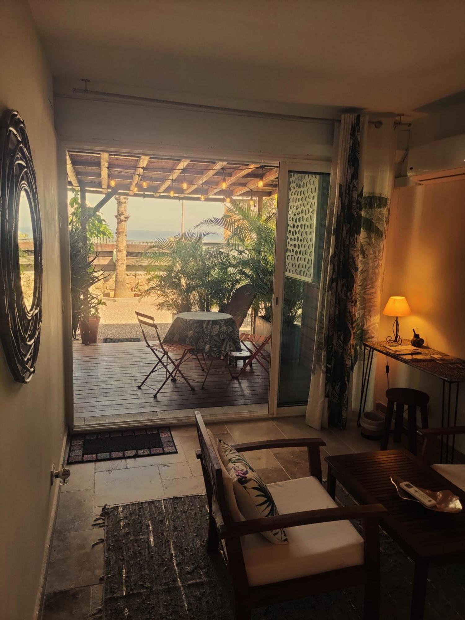 Apartamento Au Claire De L'Eau Saint-Leu Exterior foto