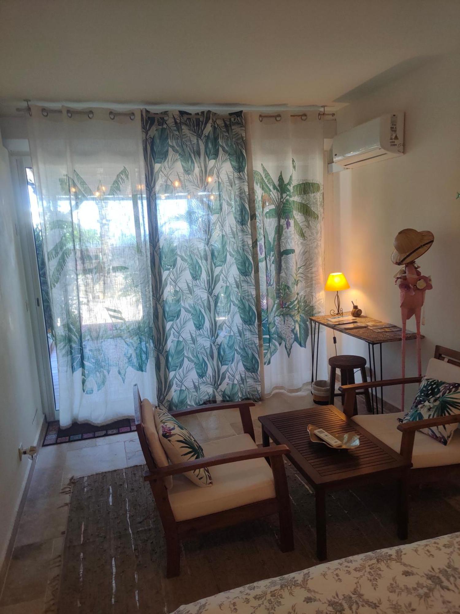 Apartamento Au Claire De L'Eau Saint-Leu Exterior foto