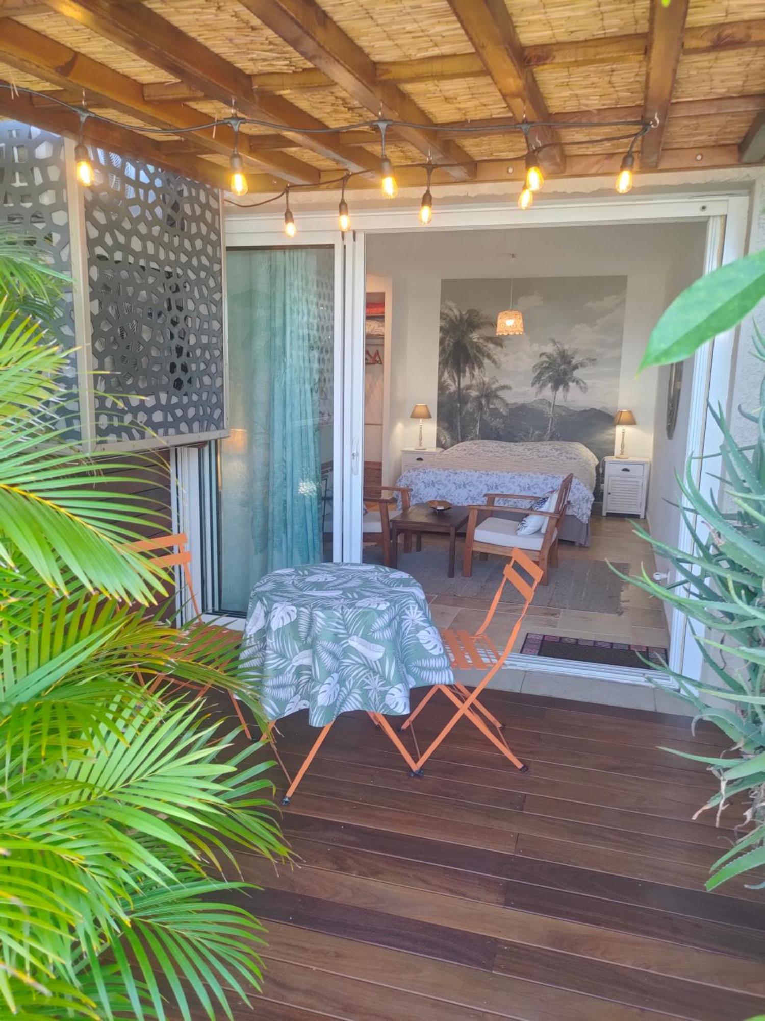 Apartamento Au Claire De L'Eau Saint-Leu Exterior foto